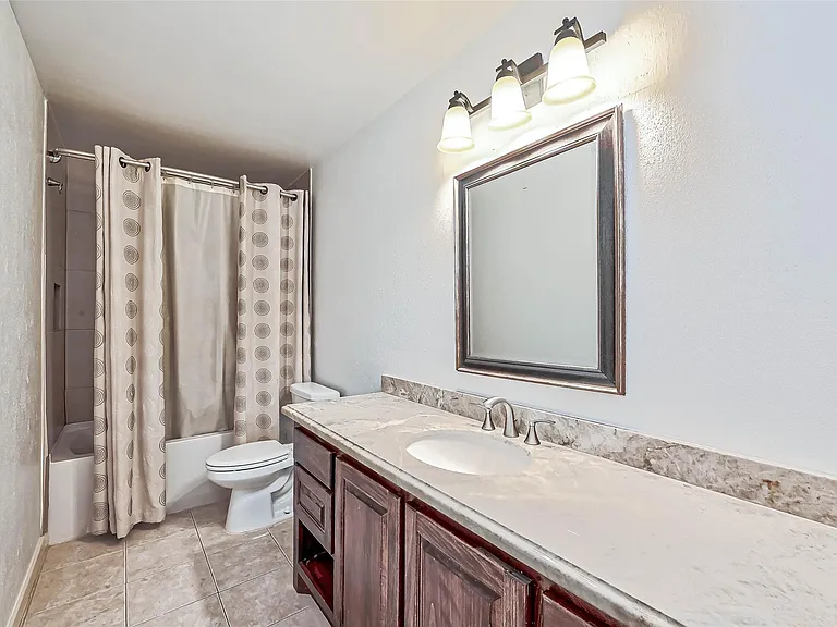 2922 Lakefield Way — Photo 30