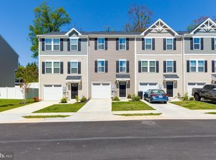 242 Sage Cir, Winchester, VA 22603