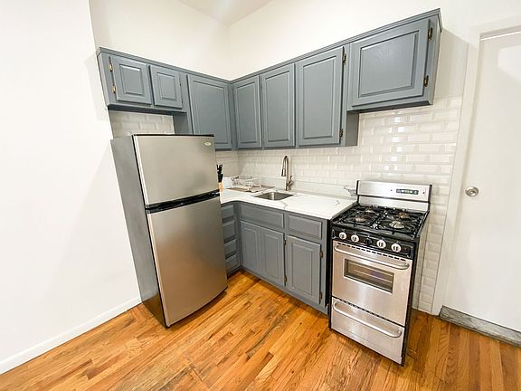 3rd image of 2281 1st Ave #2S