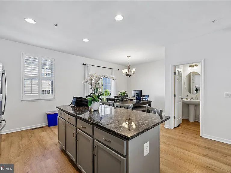 14311 Summit View Ln — Photo 12