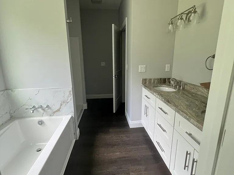 1408 Minnesota Ave — Photo 6