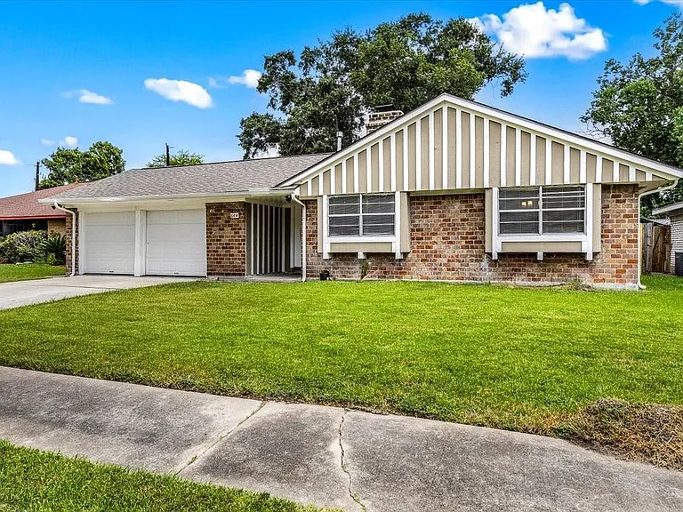 6414 Heatherbloom Dr — Photo 3