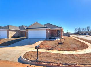 1001 Hudson Rd, Chickasha, OK 73018