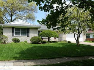3700 Gleneden Dr, Lansing, MI 48906