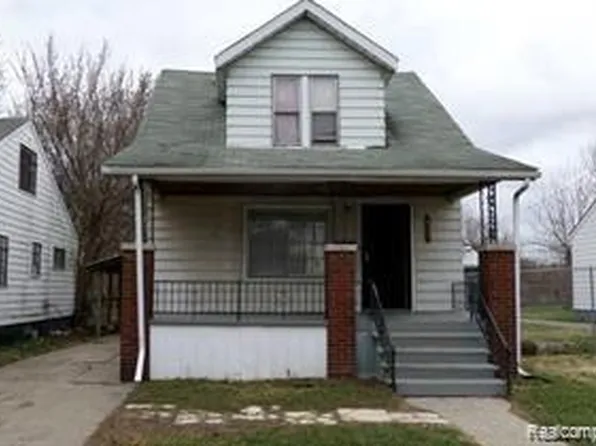 8227 Saint Marys St, Detroit, MI 48228