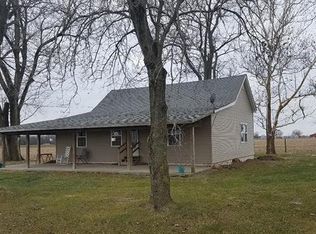 25579 Moore Ln, Jerseyville, IL 62052