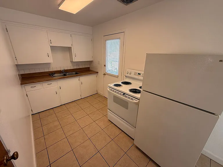 Boone Apartments! — Photo 8