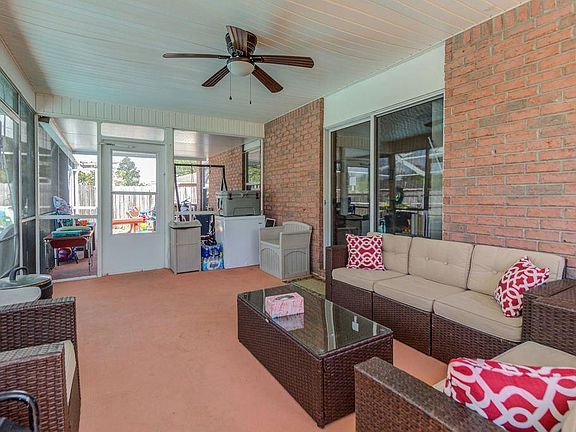 4th image of 118 Trinidad Ct