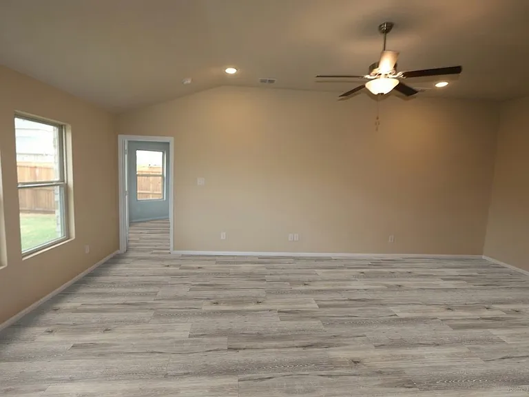 6125 Hightower St — Photo 6