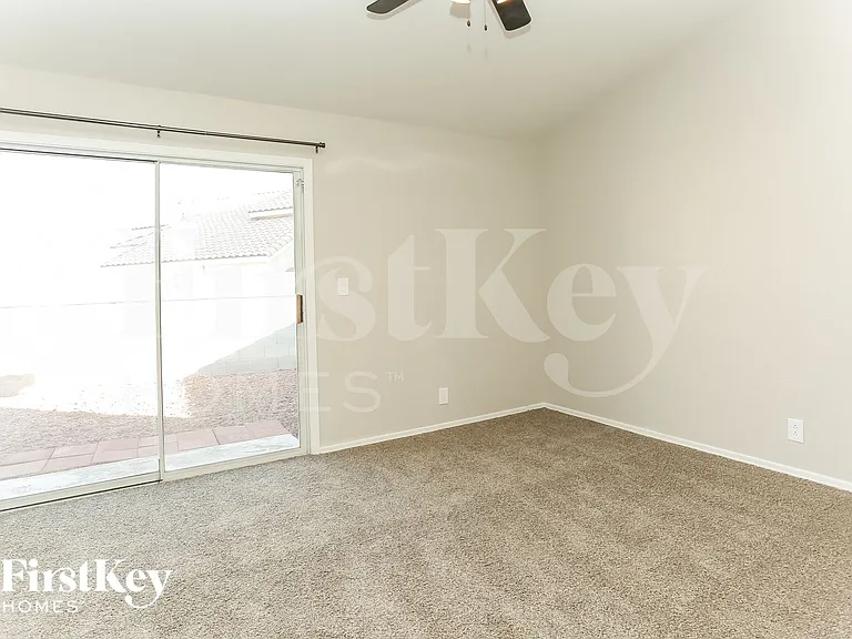 5008 Camino Del Santo Pkwy — Photo 7