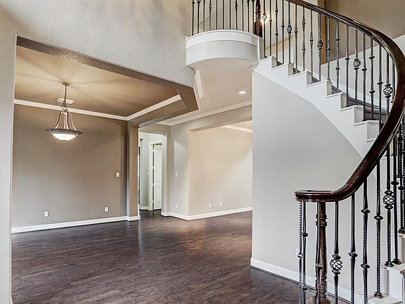4th image of 6110 Valley Heather Ct