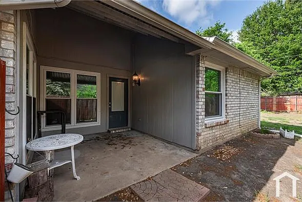 6304 Brookcrest Dr — Photo 17