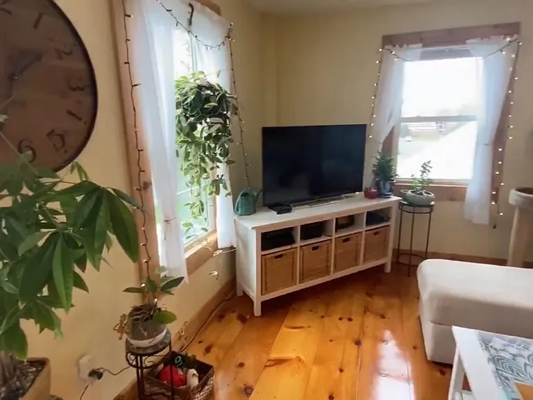 107 Middle St #2 — Photo 15