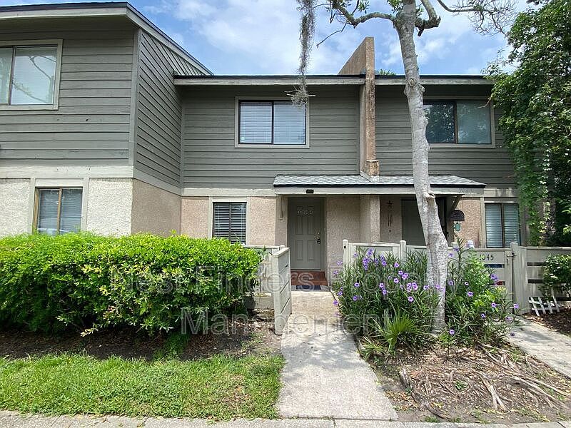 1st image of 7701 Baymeadows Cir W APT 1044