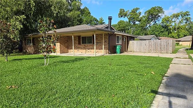 263 Audubon Dr — Photo 1