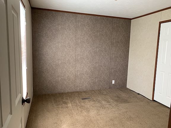 5th image of 21155 Warner Ave #183