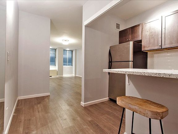 4th image of 130 Water St APT 2H