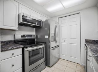 1661 Pyrenees Ave APT 69, Stockton, CA 95210