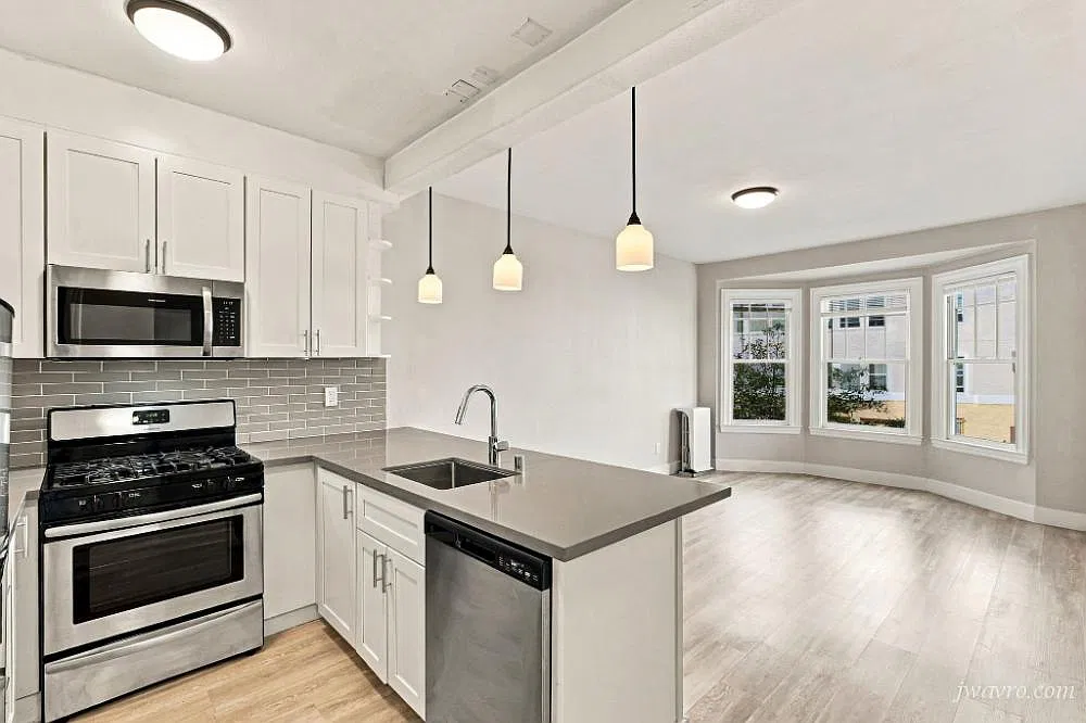 Prime Marina Bright Remodeled Must See 1bd! — Photo 4