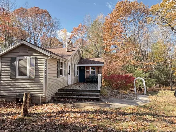 2790 Gilroy Trl, Harrison, MI 48625