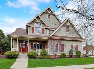 1603 Brookside Ln, Waunakee, WI 53597