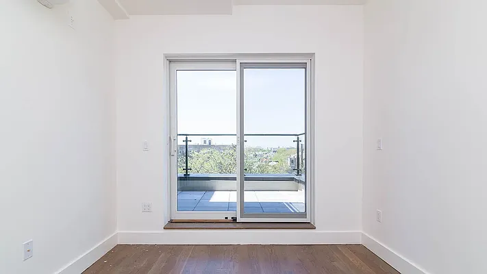 Rented by Twin Group | media 16