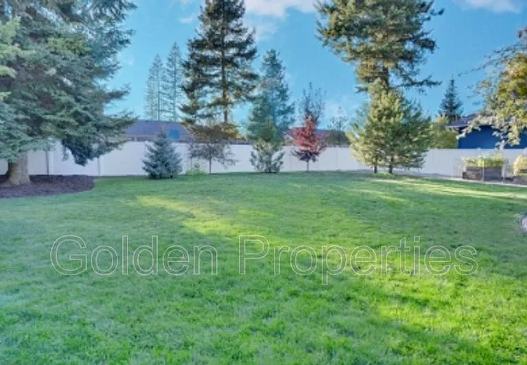 24767 N Corbin Hill Rd — Photo 18