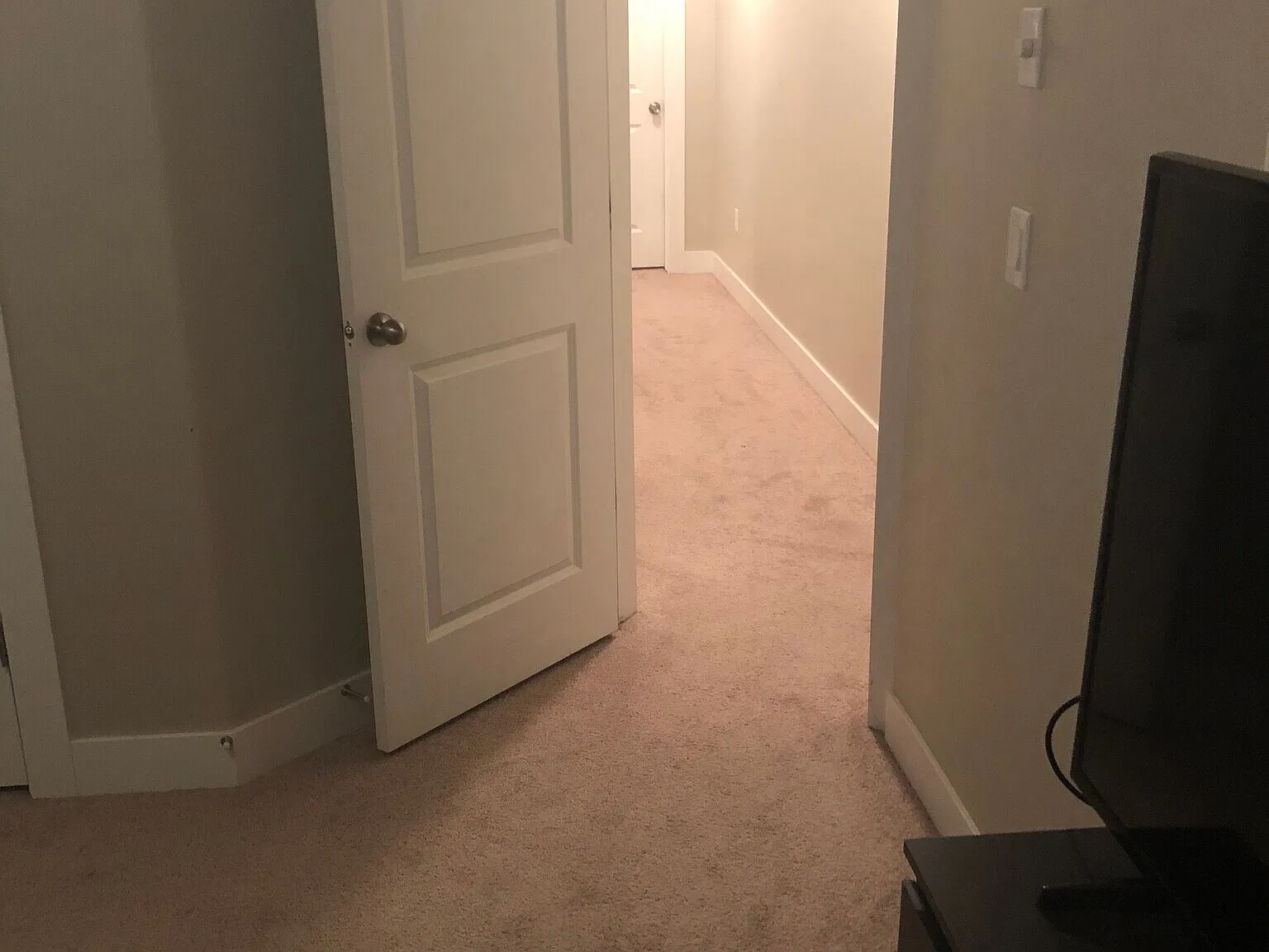 1 bed, 1.5 bath, 150 sqft, $650 — Photo 3