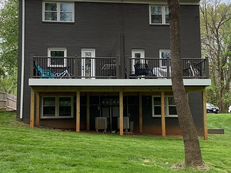 247 Stribling Ave — Photo 6