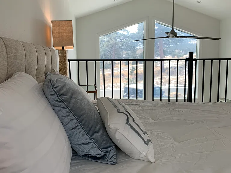 880 Heinz Pkwy #1 — Photo 13