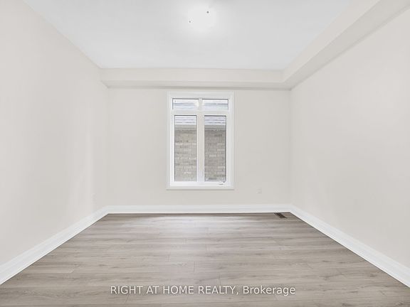 5th image of 15 Calypso Ave