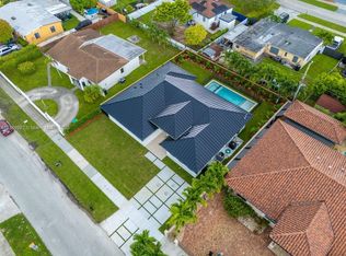 9235 SW 42nd St, Miami, FL 33165