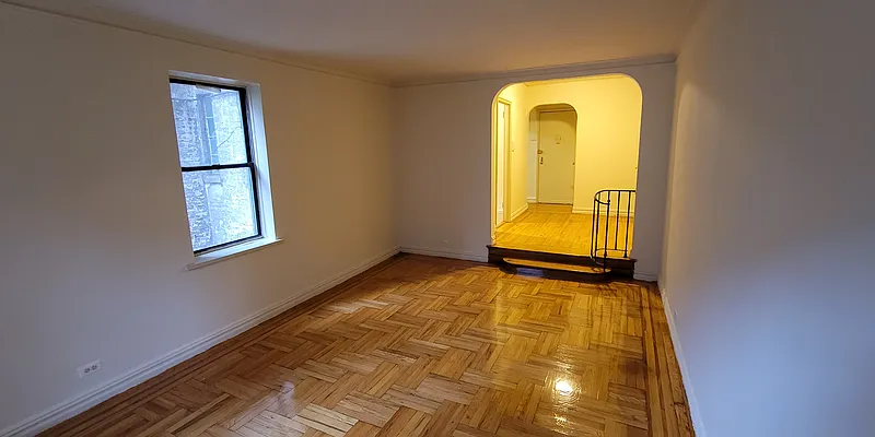 Rented by Premier One Realty LLC | media 4