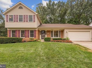 6552 Raftelis Rd, Burke, VA 22015