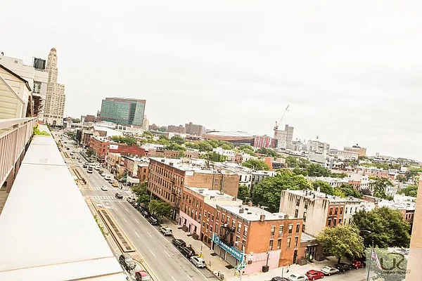 Rented by Urban Realty NYC | media 23