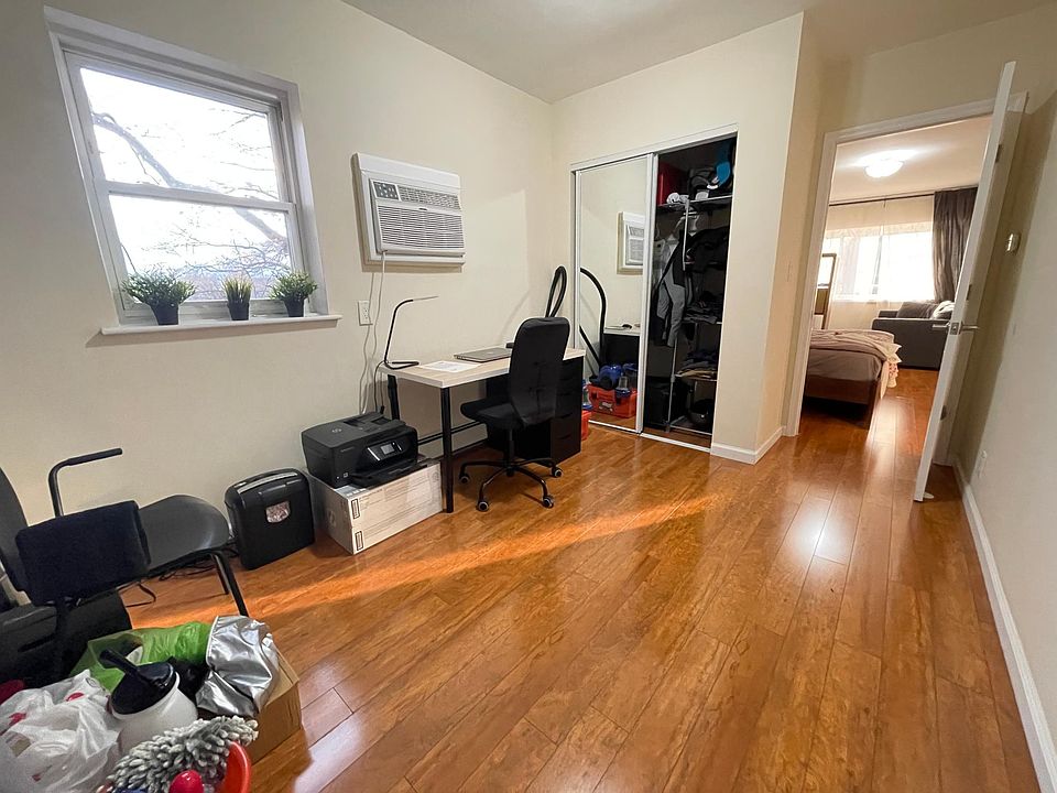 1st image of 2741 Batchelder St #3