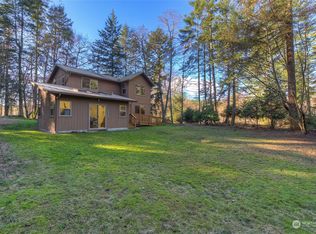 1120 Obstruction Pass Rd, Olga, WA 98279