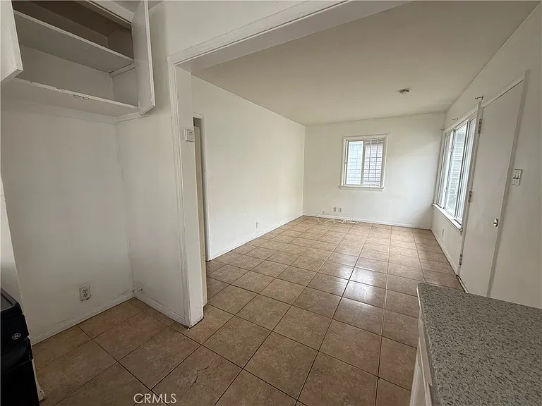 1946 Bryce Rd — Photo 2