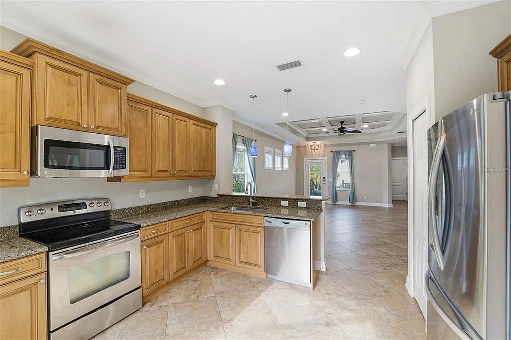 2 bed, 2.0 bath, 1156 sqft, $3,150 — Photo 2