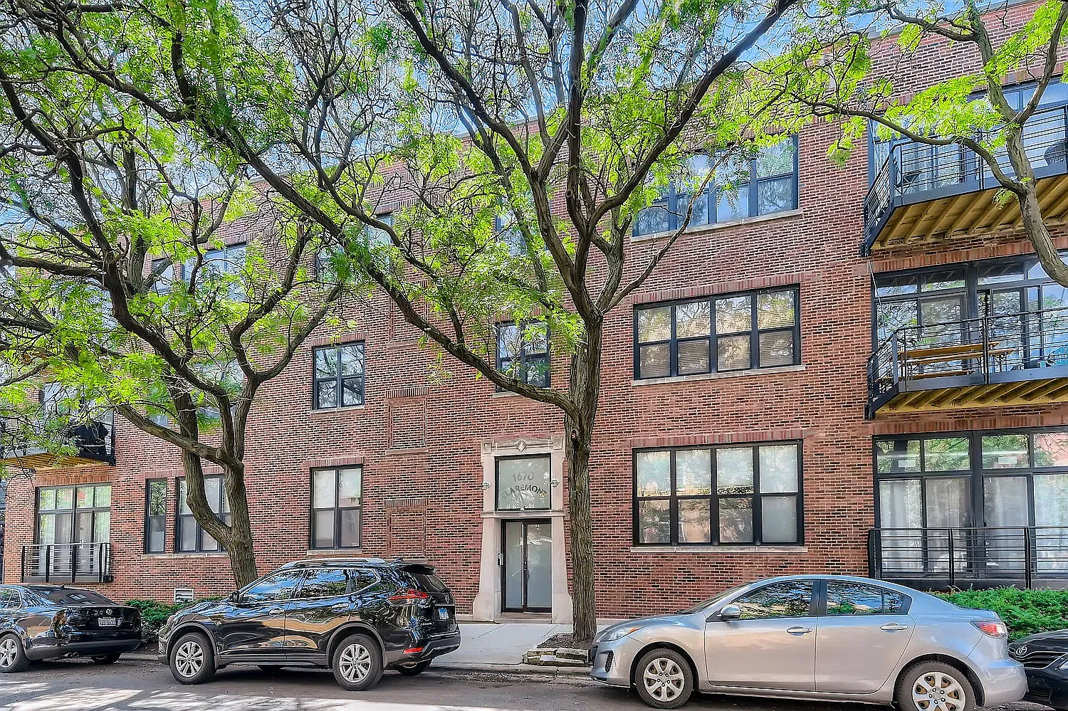2 bed, 1200 sqft, $3,800 — Photo 1