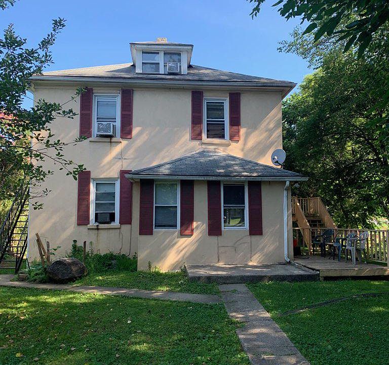 1st image of 614 W South St