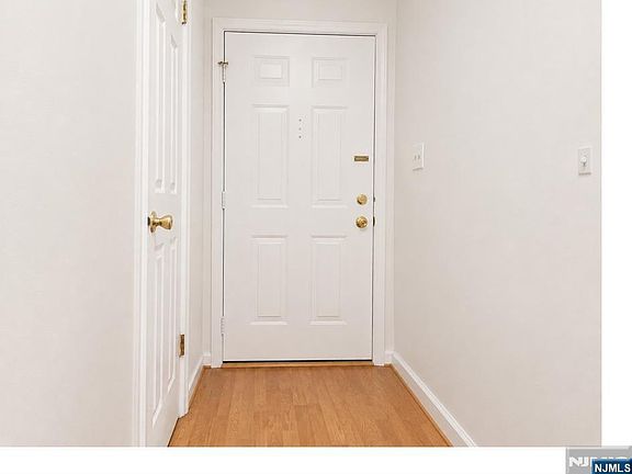 5th image of 2903 Pinhorn Dr