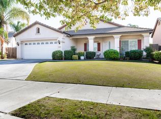 10711 Shannon Falls Dr, Bakersfield, CA 93312