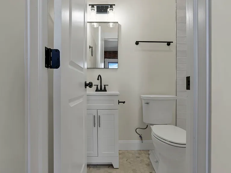 407 Hanford St #407 — Photo 16