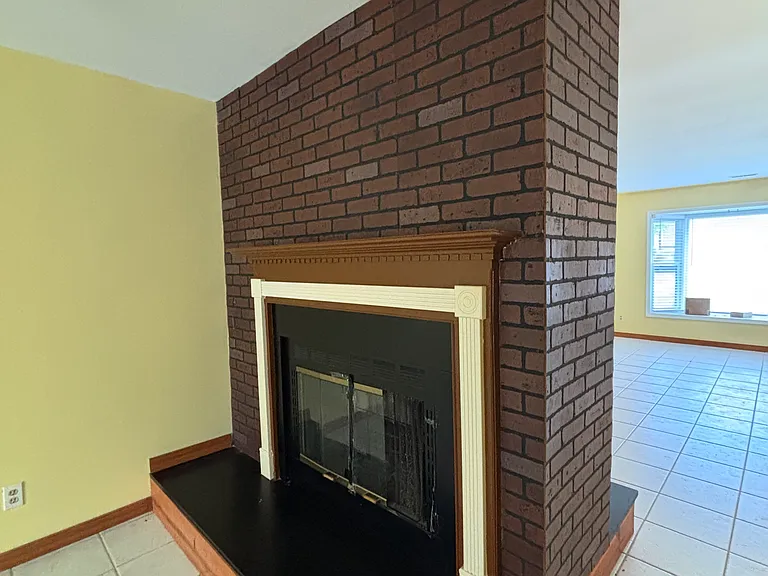 5120 Radnor Ct — Photo 4