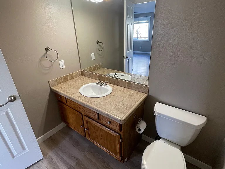 4151 Heritage Way — Photo 13