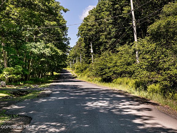3rd image of LOT 464 Caribou Rd