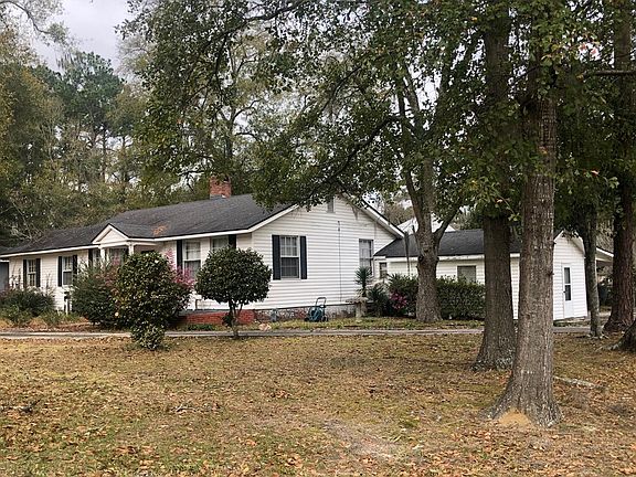 4th image of 716 Pineview Dr