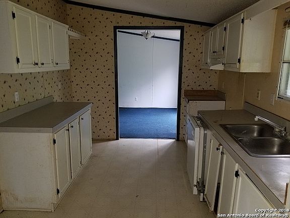 5th image of 224 County Road 5636