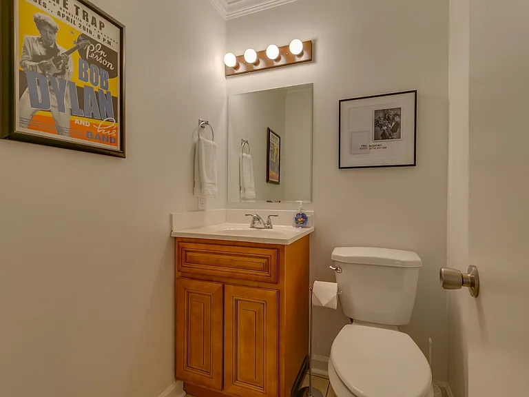 14 Lynn Ct — Photo 21